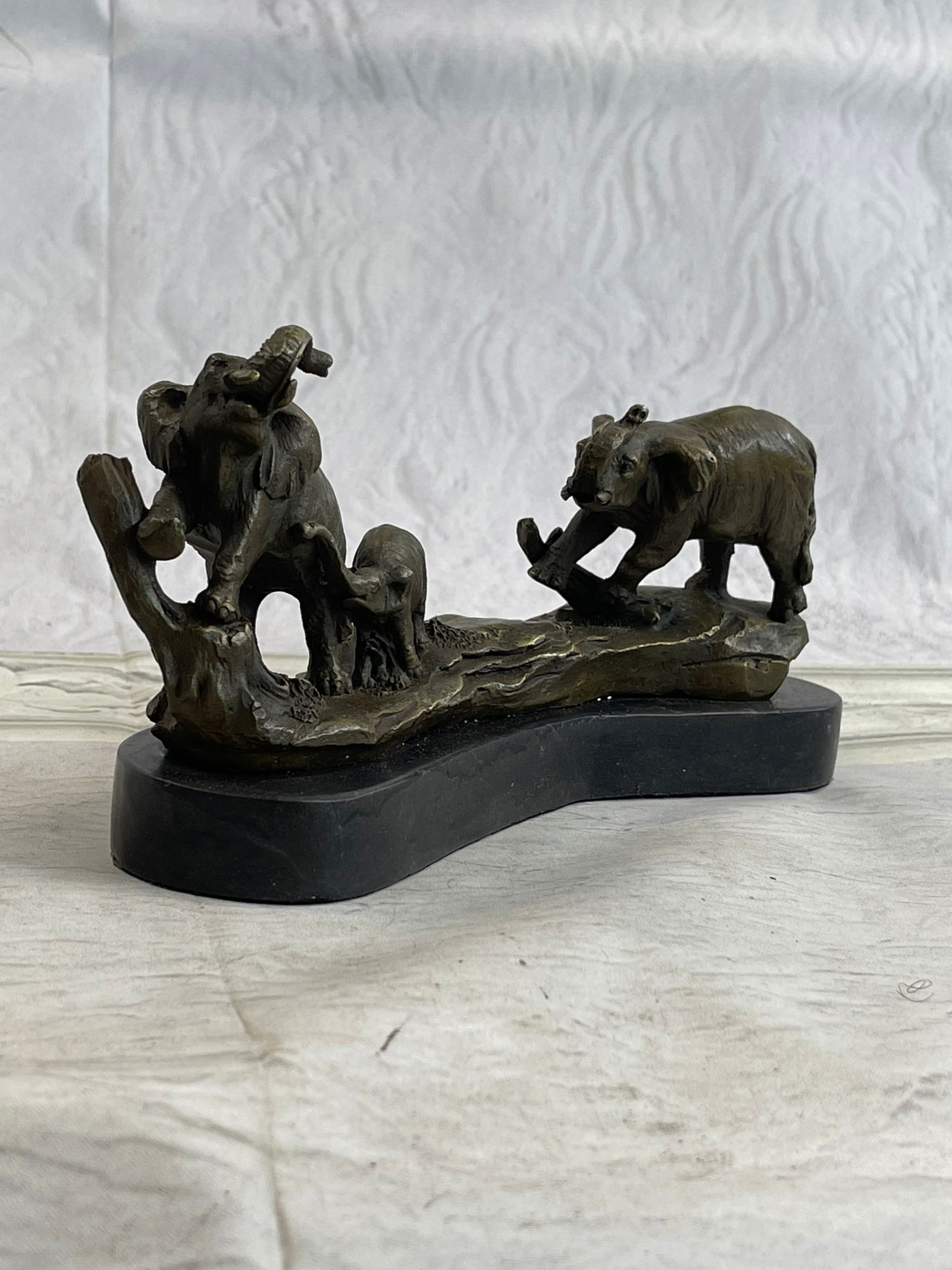 Three Elephants Walking Bronze Statue (1 of 10)