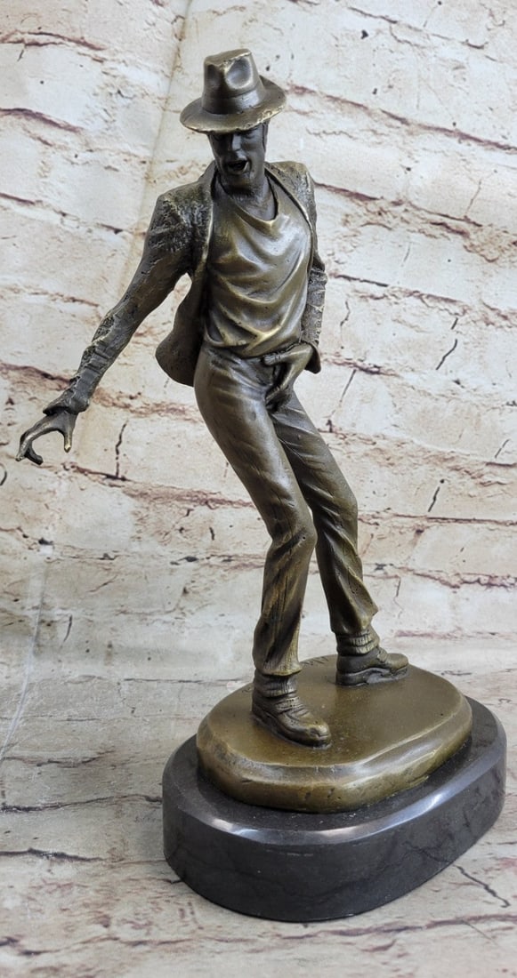Michael Jackson King of Pop Bronze Sculpture (1 of 9)
