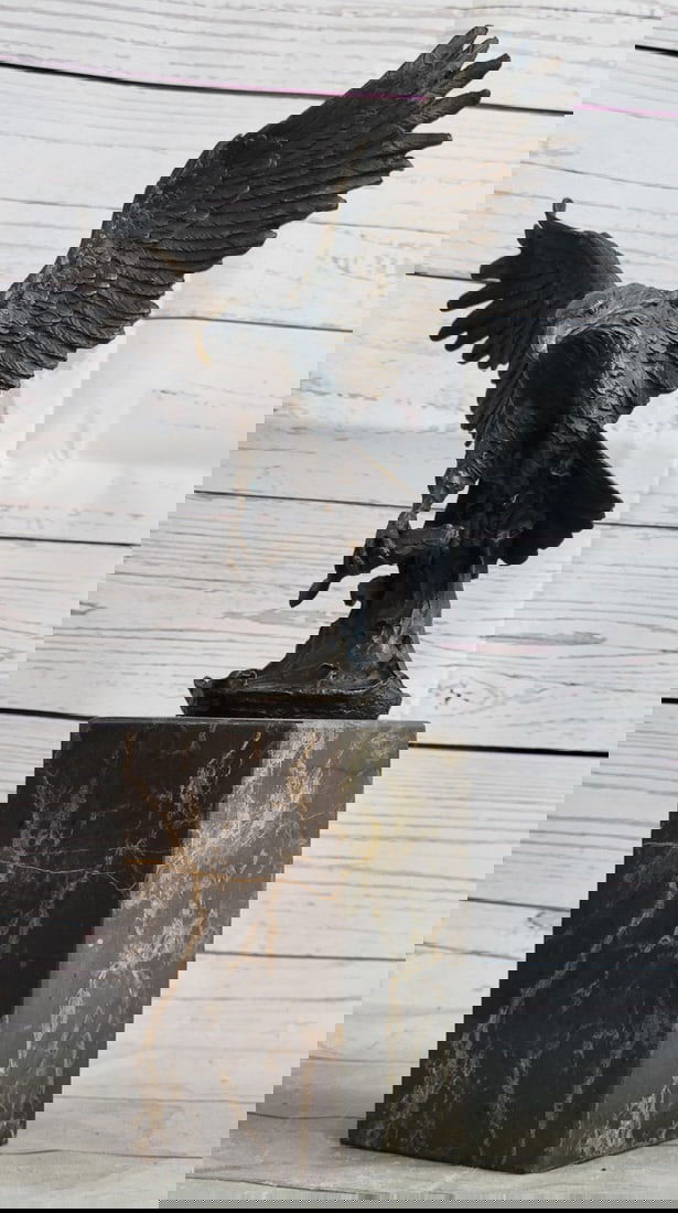 Swooping Eagle Catching Fish Wildlife Bronze Sculpture (1 of 6)