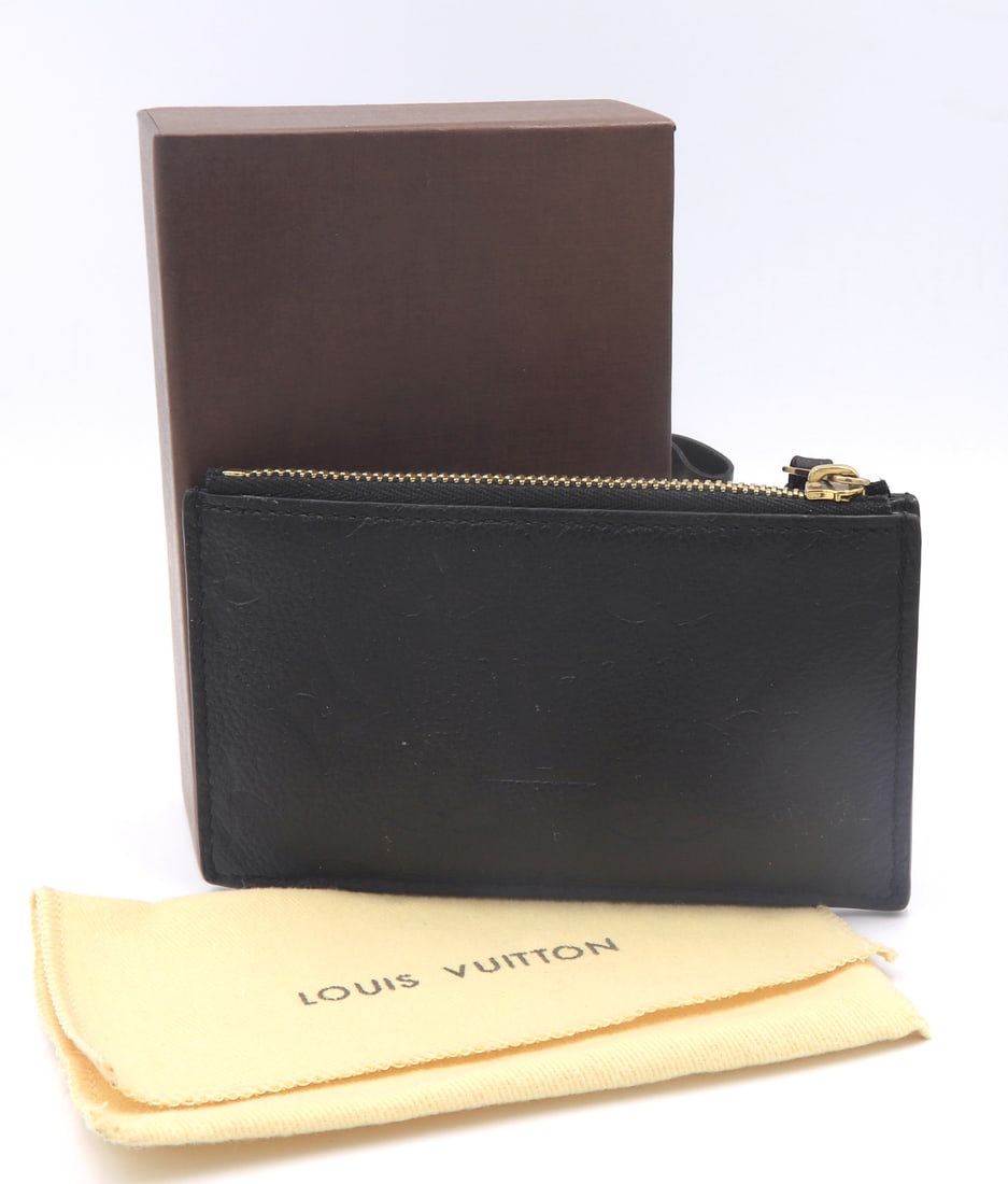 Louis Vuitton Zipped Card Holder Wallet: Preowned Louis Vuitton Black Leather Zipped Card Holder Wallet with Box and Dustbag.