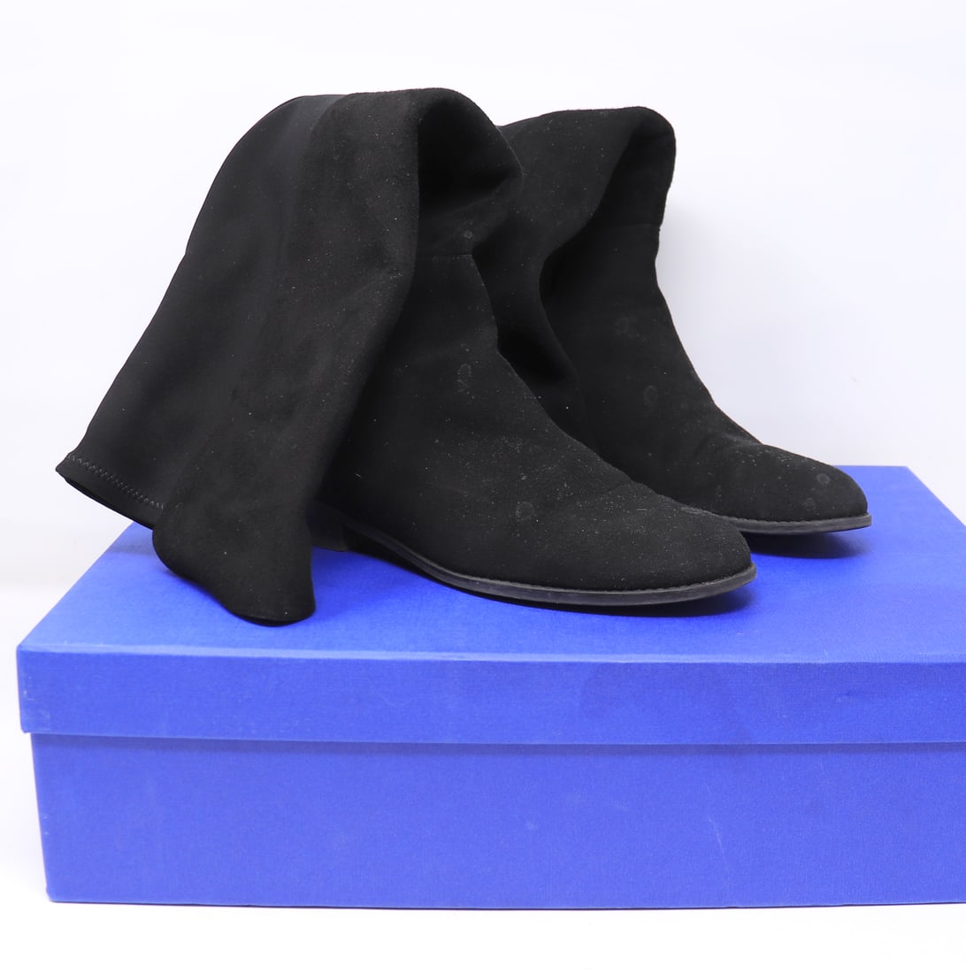 Stuart Weitzman Black Suede boots - 2