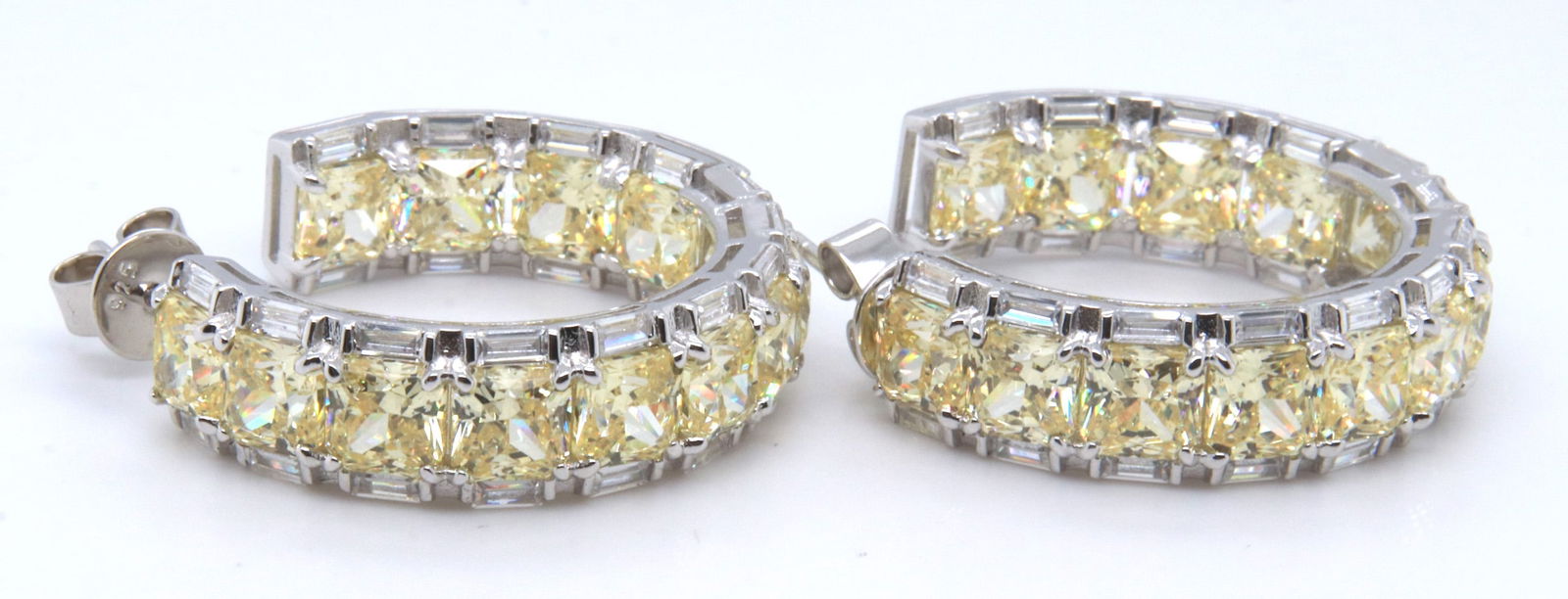 925 Sterling Silver Yellow Cubic Zirconia Hoop Earrings: 925 Sterling Silver Yellow Cubic Zirconia Hoop Earrings. Total weight of Earrings 18.15 Grams.