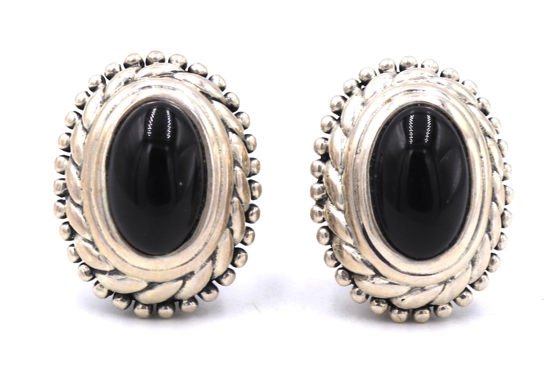 925 Sterling silver black onyx earrings: 925 Sterling silver black onyx earrings. Total weight of earrings 12.6 grams.