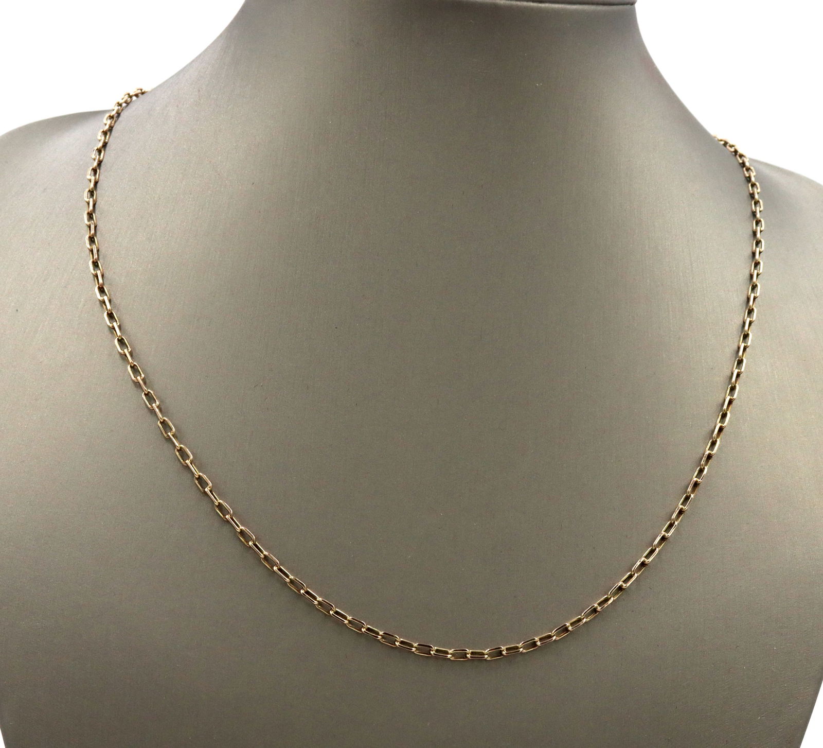 14kt Yellow gold oval link chain necklace (1 of 5)