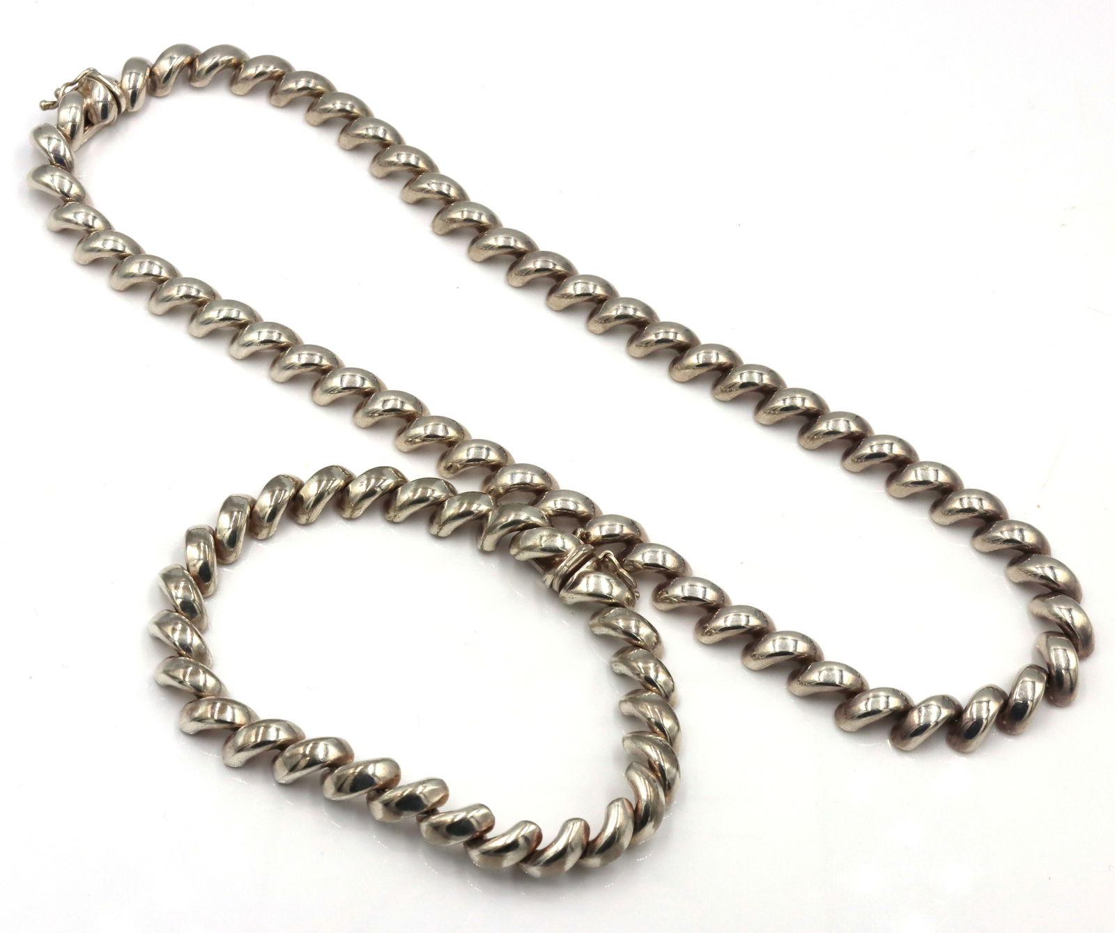 Set of vintage 925 sterling silver Napier link necklace and bracelet (1 of 9)