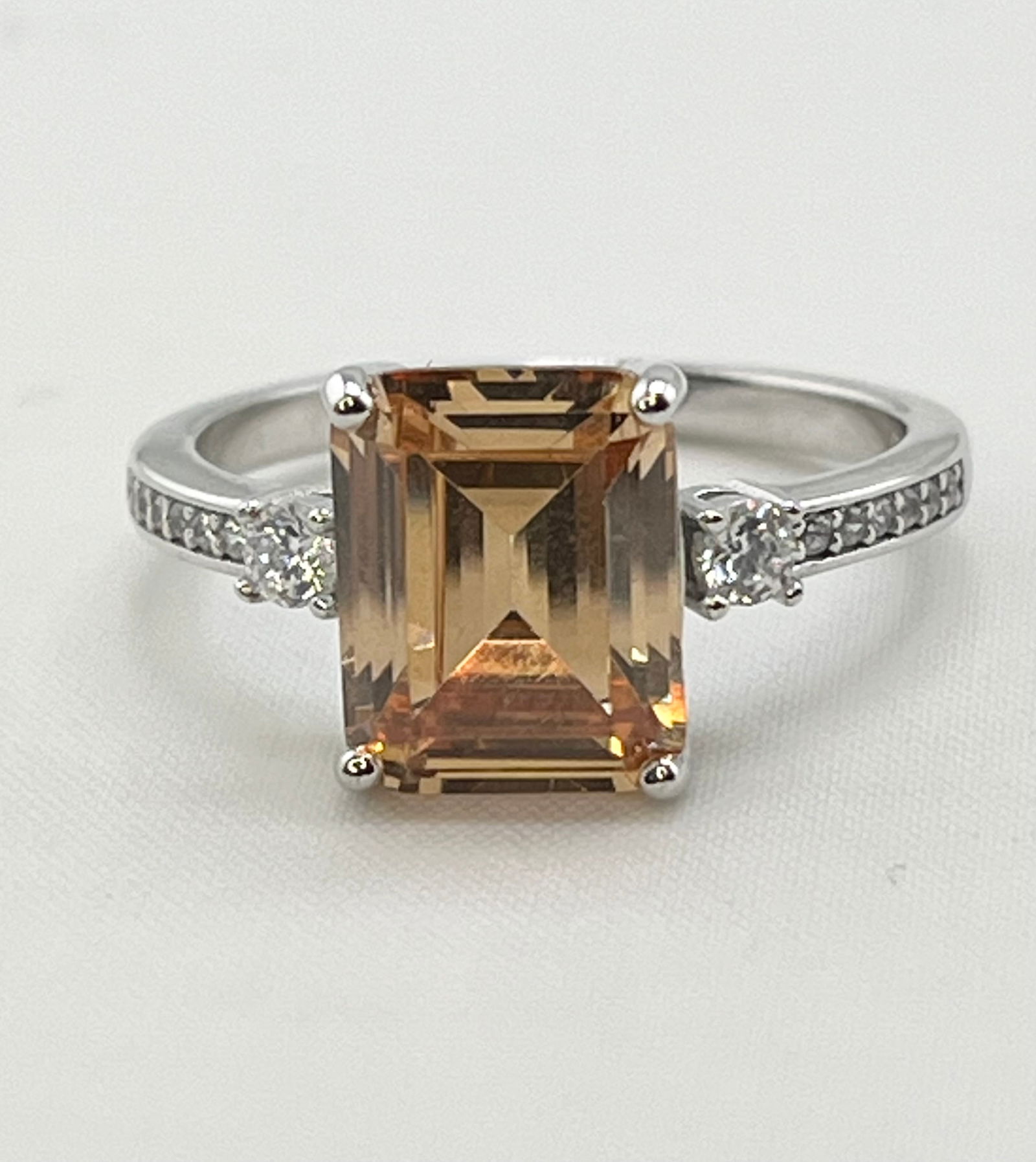 925 Sterling Silver Emerald Cut Peach Morganite With Crystal pave Accent Ring: 925 Sterling Silver Emerald Cut Peach Morganite With Crystal Pave Accent Ring. 3.7 grams. size 7