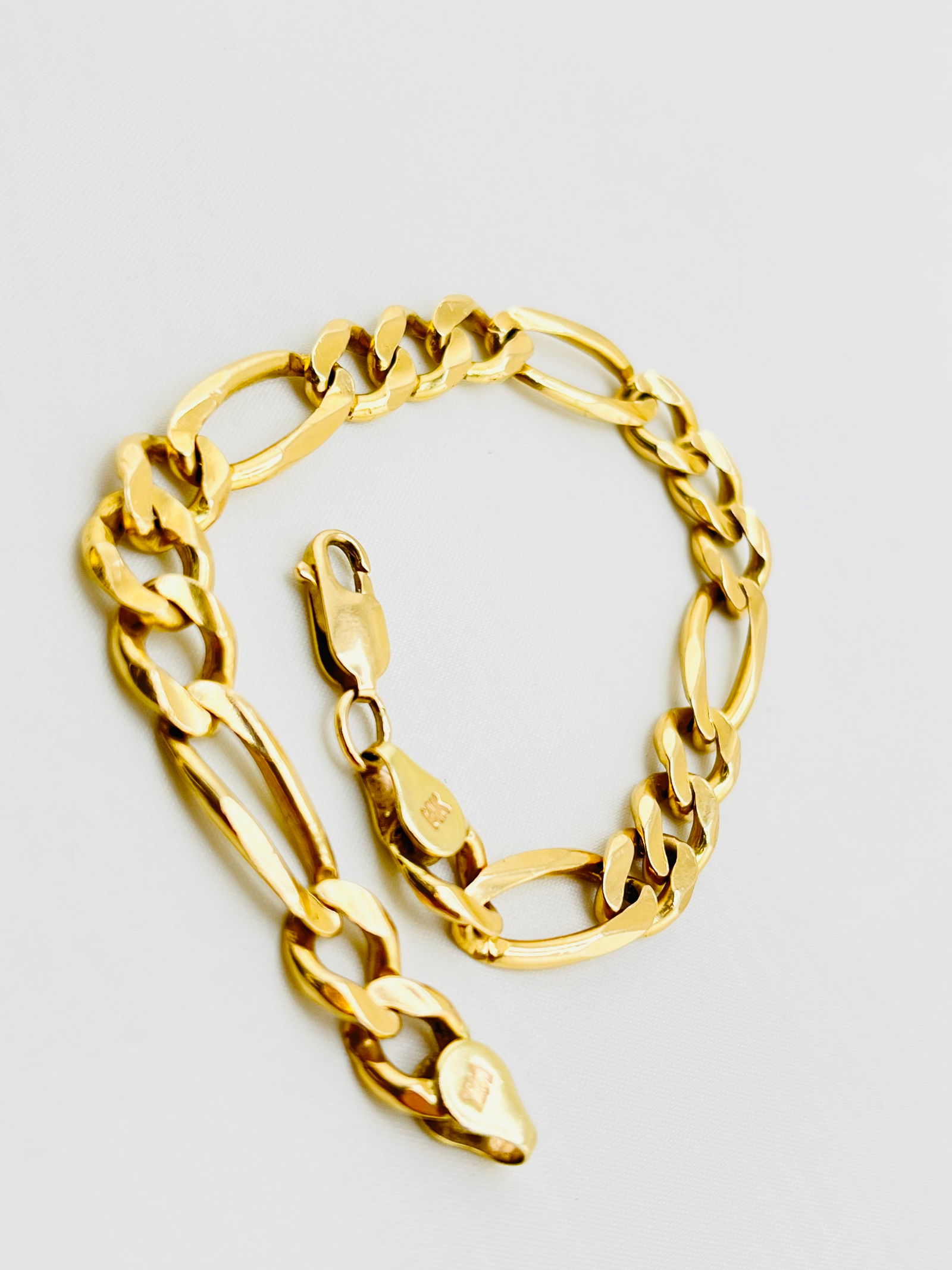 14KT Yellow Gold Flat Solid Figaro Chain Bracelet - 3