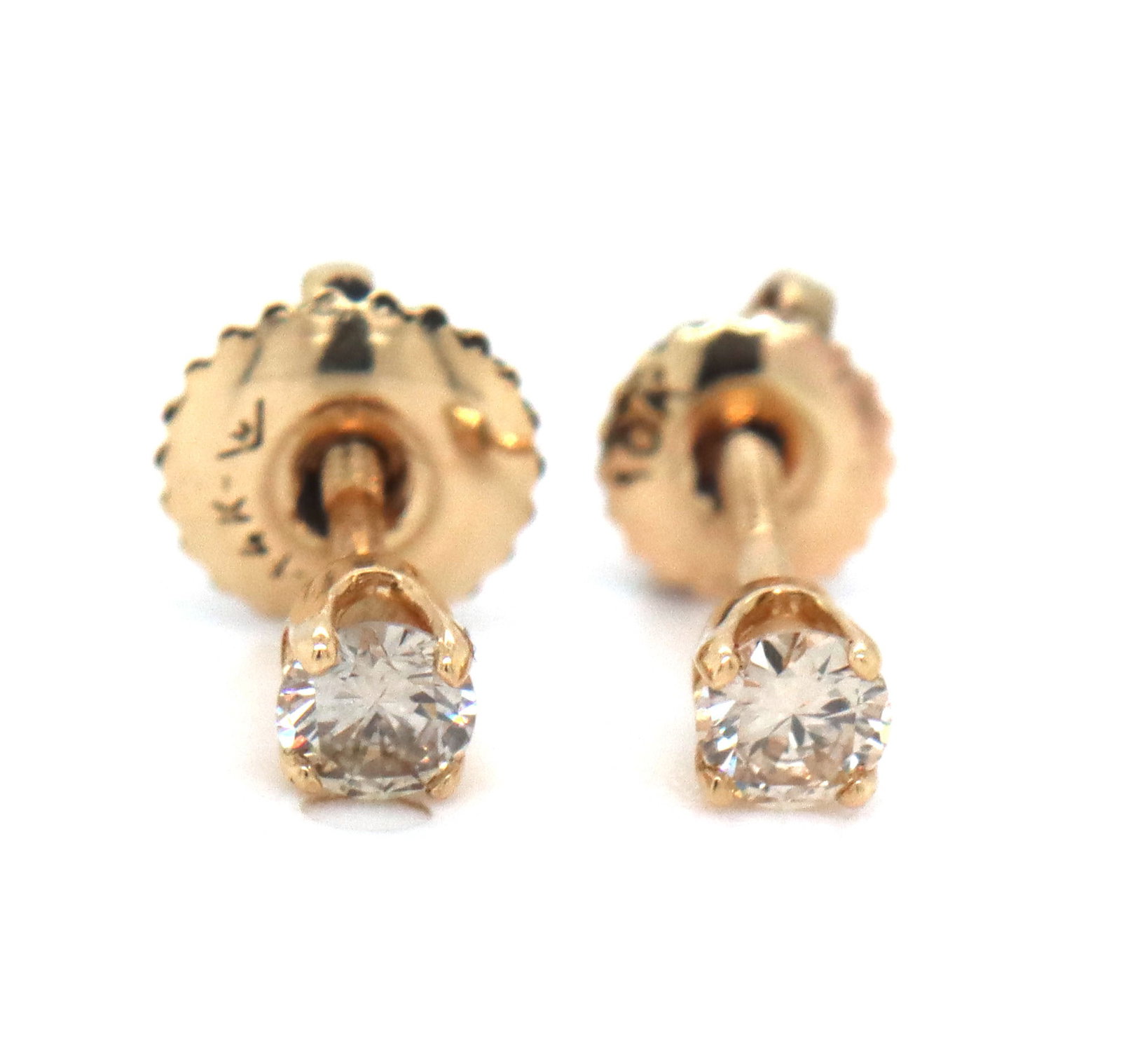14kt Yellow gold 0.15ctw diamond stud earrings (1 of 3)