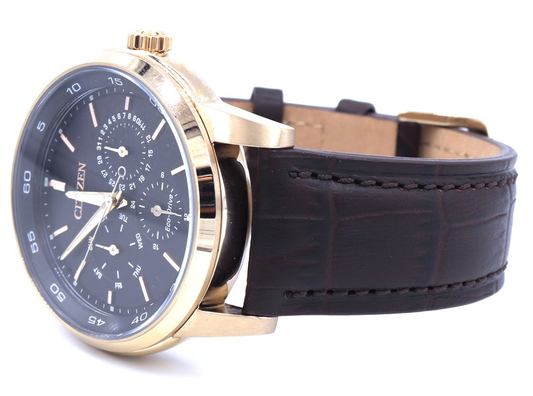 Citizen watch with brown leather strap - 15