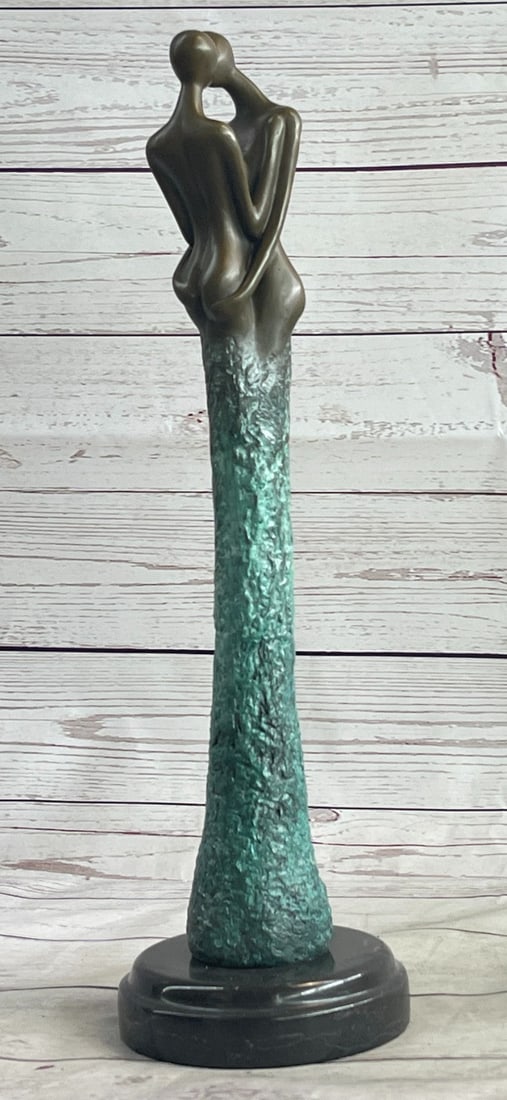 First Kiss Bronze Statue - 3