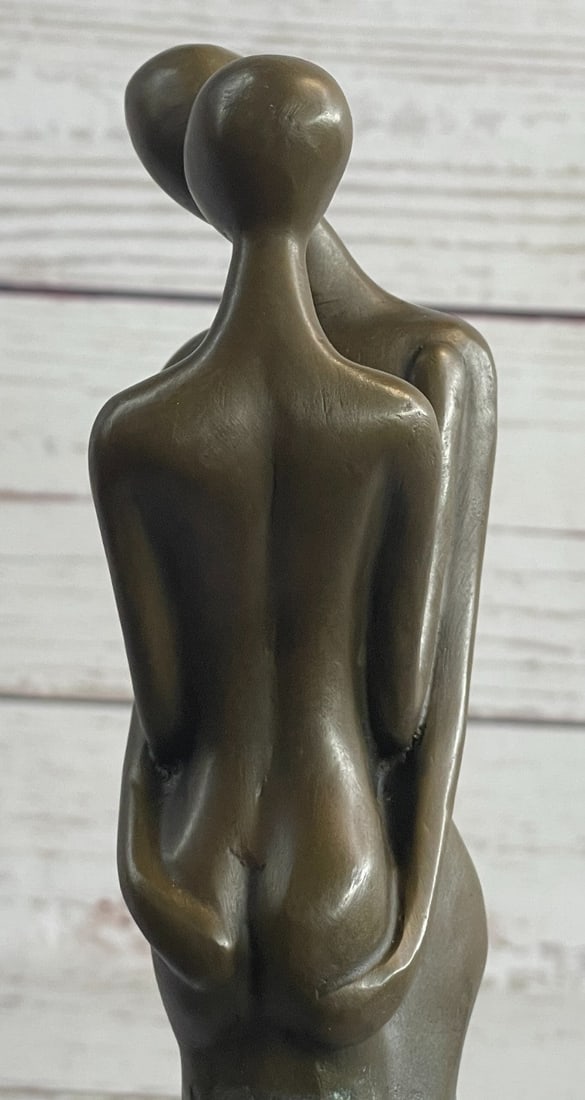 First Kiss Bronze Statue - 7