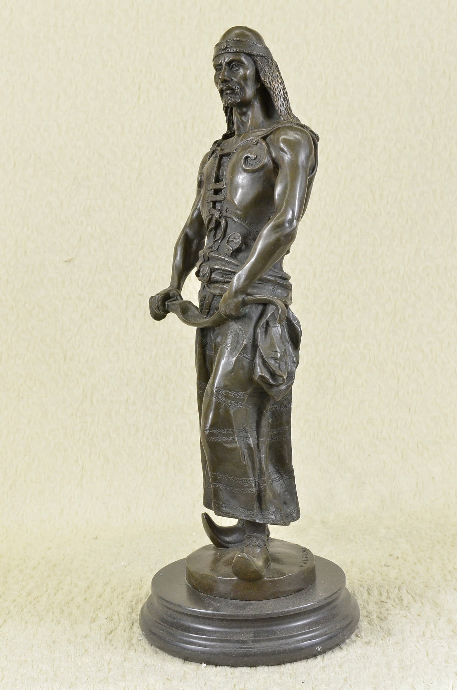 Arab Middle Eastern Chief Sword Bronze Sculpture - 2