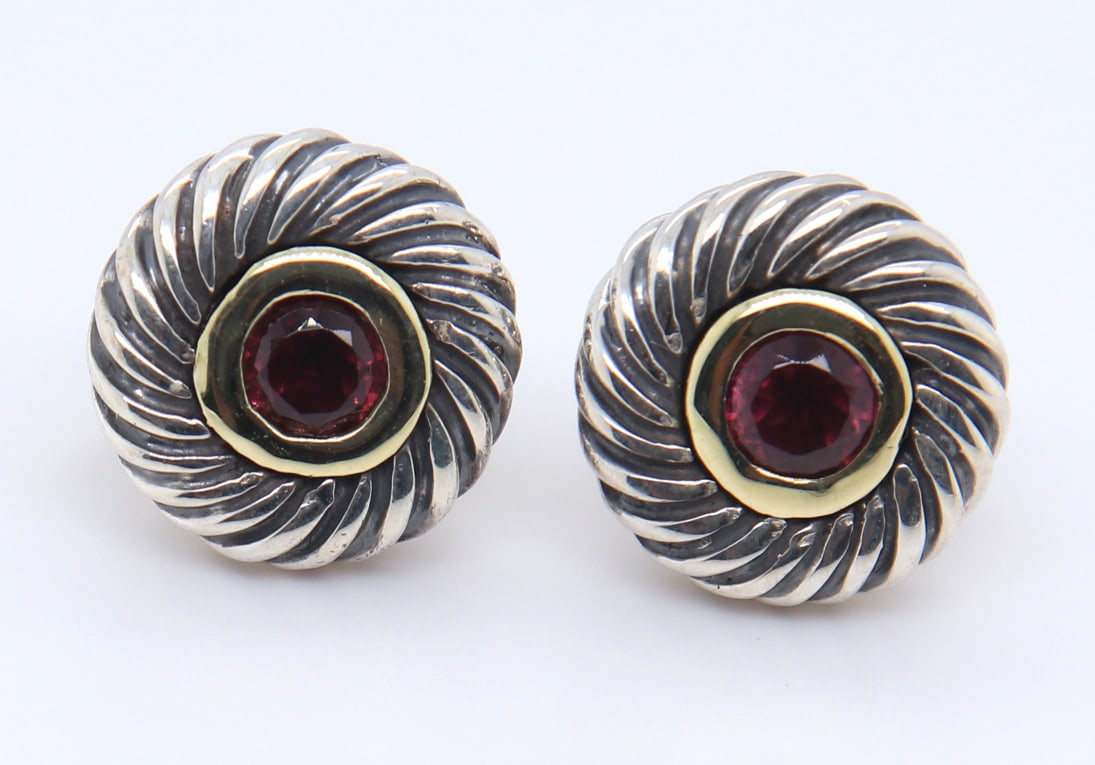 David Yurman Pink Tourmaline Cookie Earrings: 925 Sterling Silver David Yurman Pink Tourmaline Cookie Earrings. Total weight of Earrings 6 Grams.
