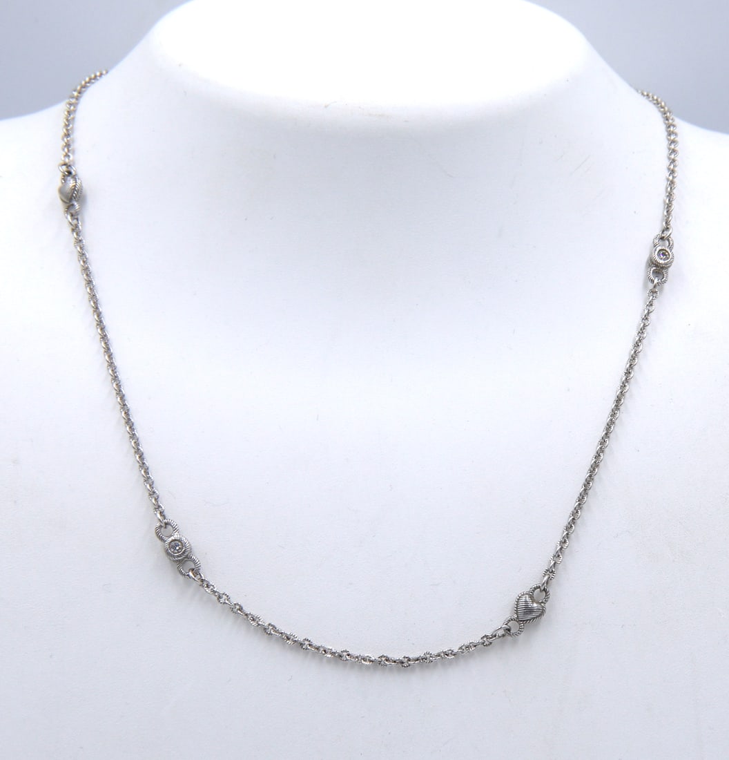 Judith Ripka 925 sterling silver CZ necklace: Judith Ripka 925 sterling silver CZ 18 inches necklace. Total weight of necklace is 7.6 grams.
