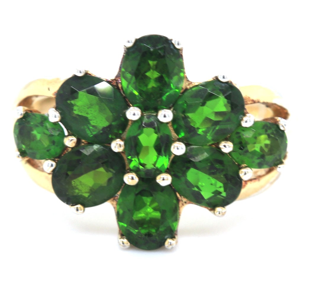 925 Sterling silver Green Tourmaline ring: 925 Sterling silver Green Tourmaline ring. Total weight of ring 4.30 grams. Ring size 8"