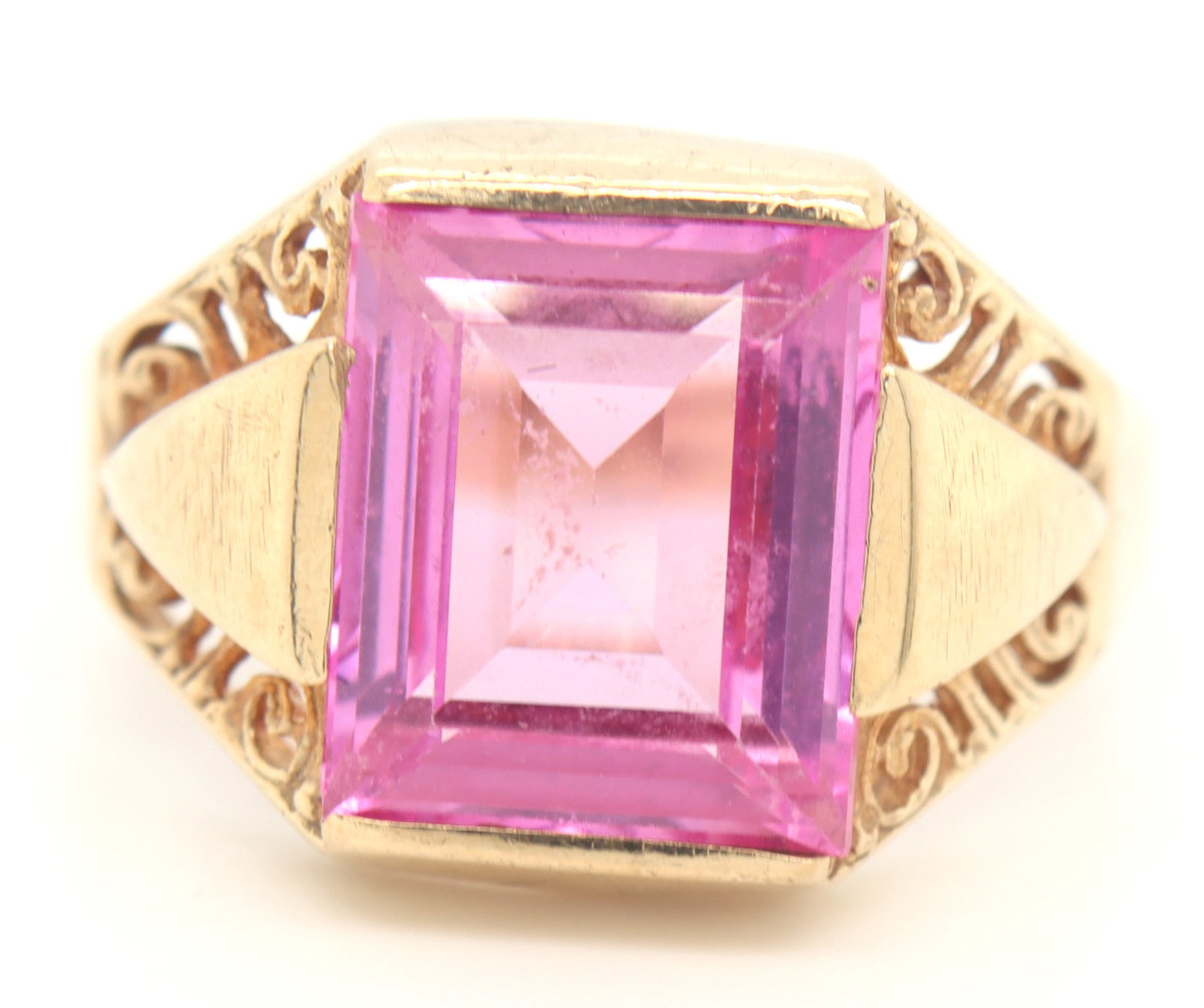10kt Yellow gold pink topaz men's ring (1 of 4)