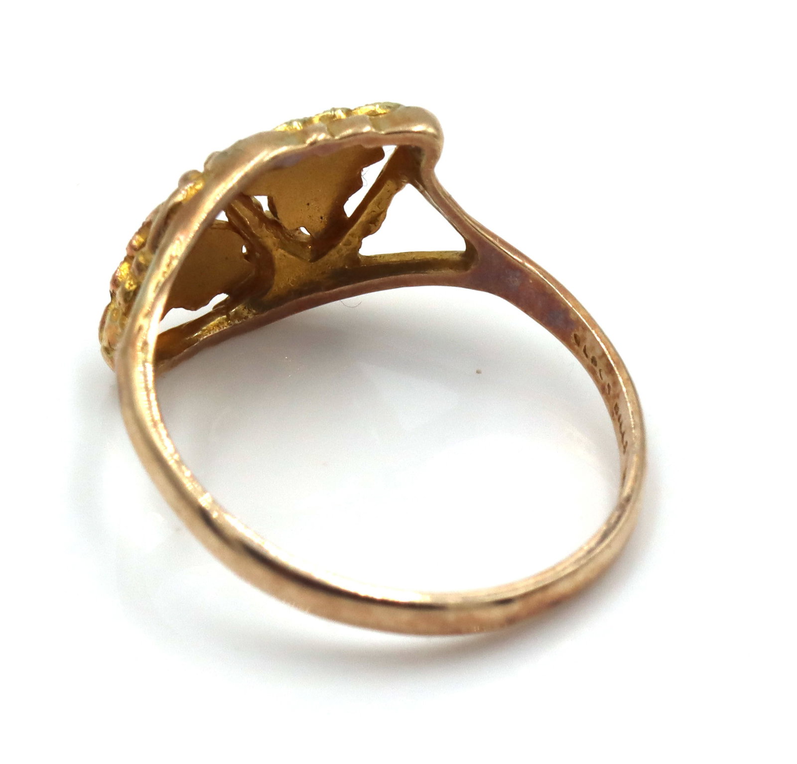 Black hills gold leaf style ring - 4