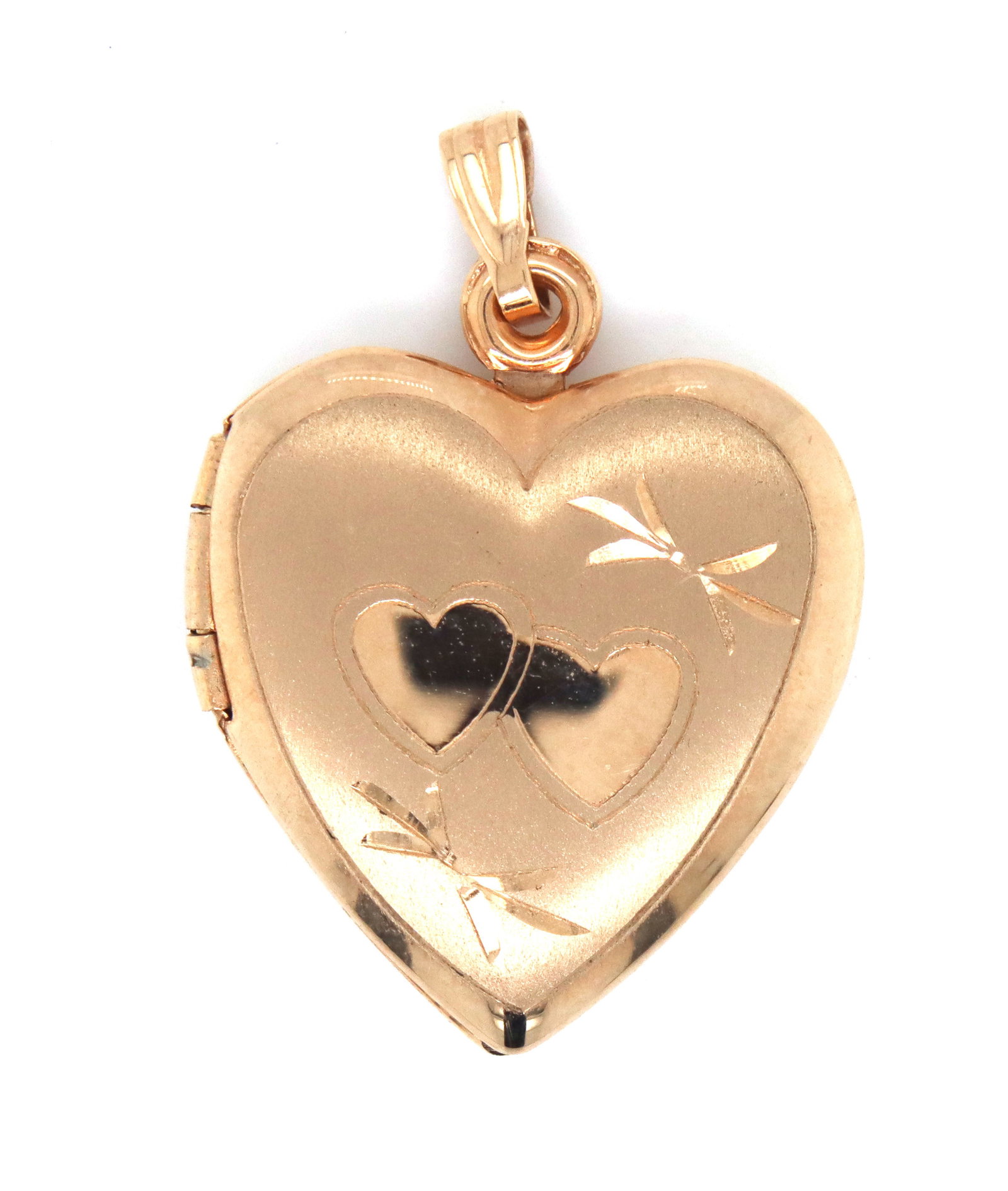 10kt Yellow gold locket pendant (1 of 4)