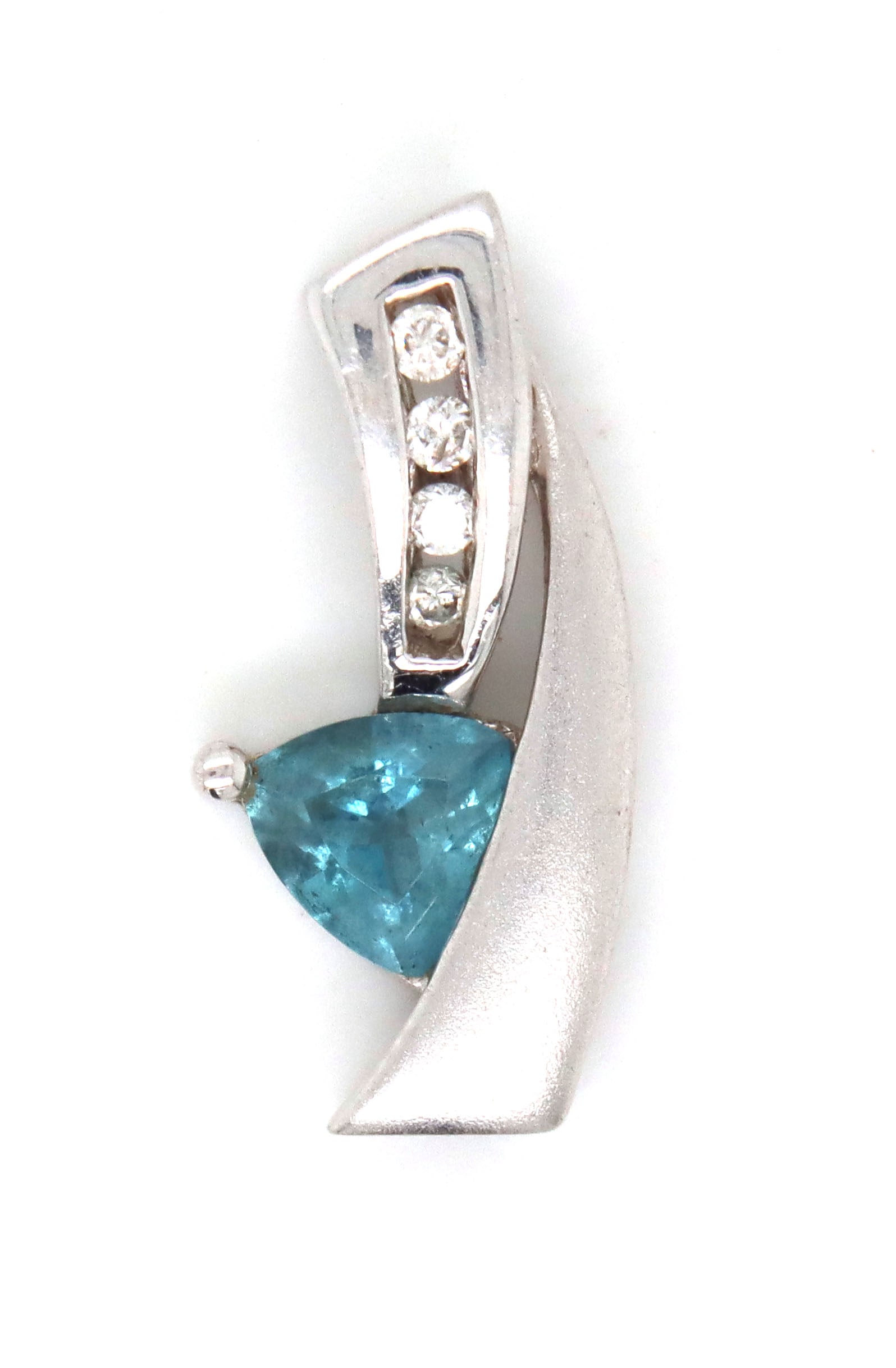 10kt White gold blue topaz and diamond pendant (1 of 3)