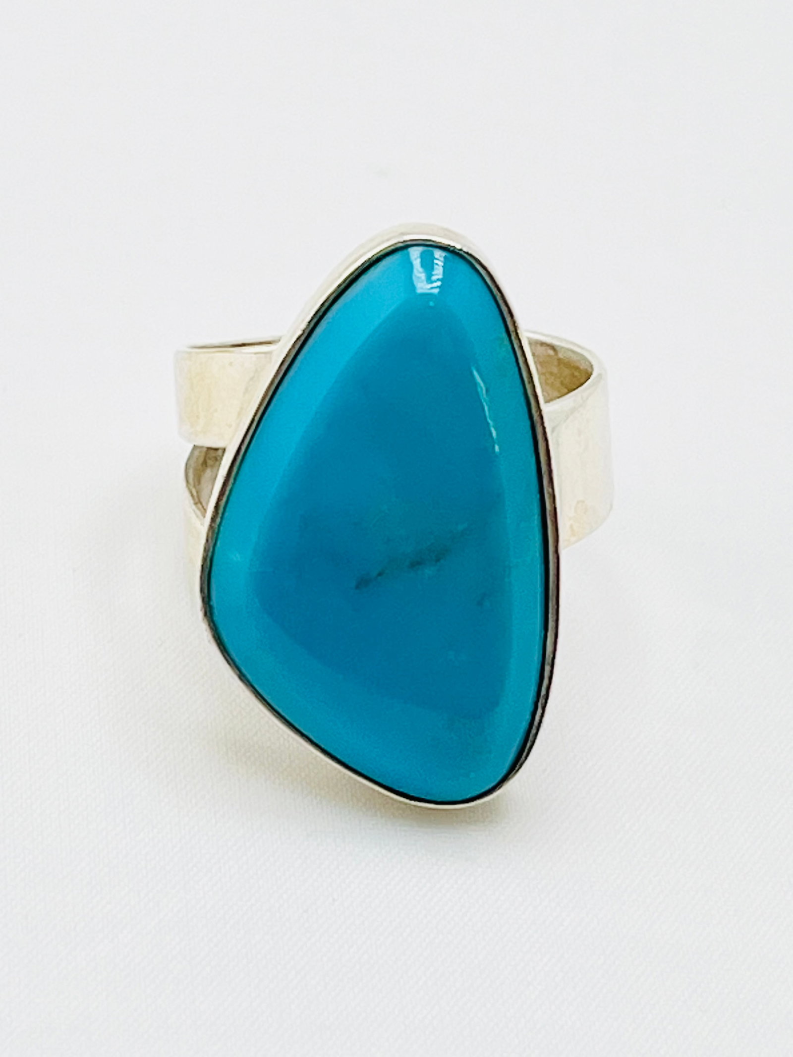 925 Sterling Silver DTR Jay King Freeform Turquoise Ring: 925 sterling silver DTR Jay King Freeform turquoise ring, one side split shank ring. size 9.5 , 10 grams
