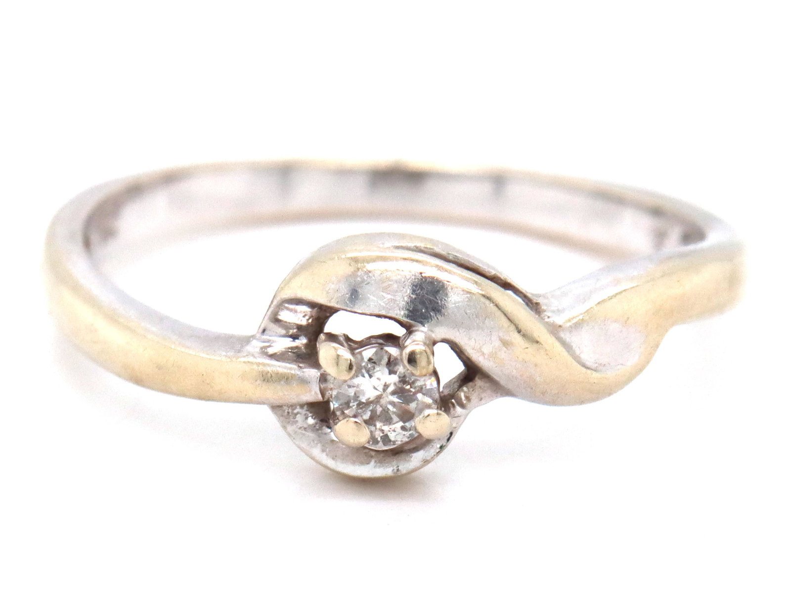 14kt White gold diamond ring (1 of 4)