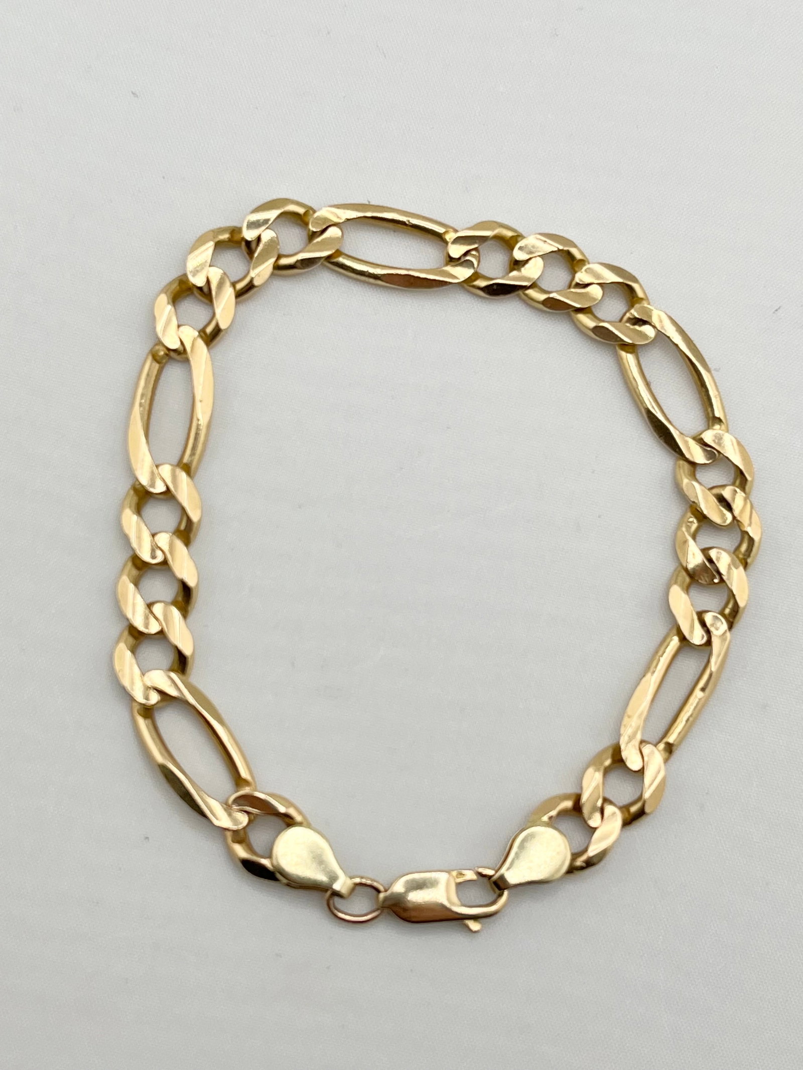 14KT Yellow Gold Flat Solid Figaro Chain Bracelet (1 of 5)