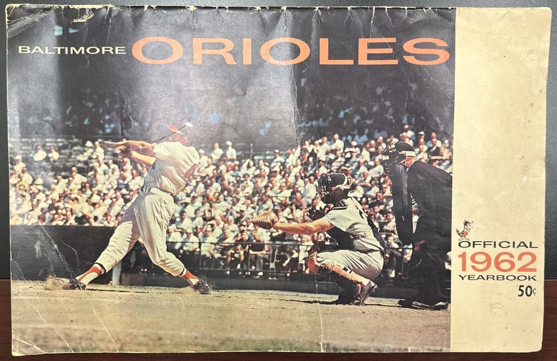 Vintage 1962 Baltimore Orioles Official Yearbook Program MLB Baseball Memorabilia (1 of 2)