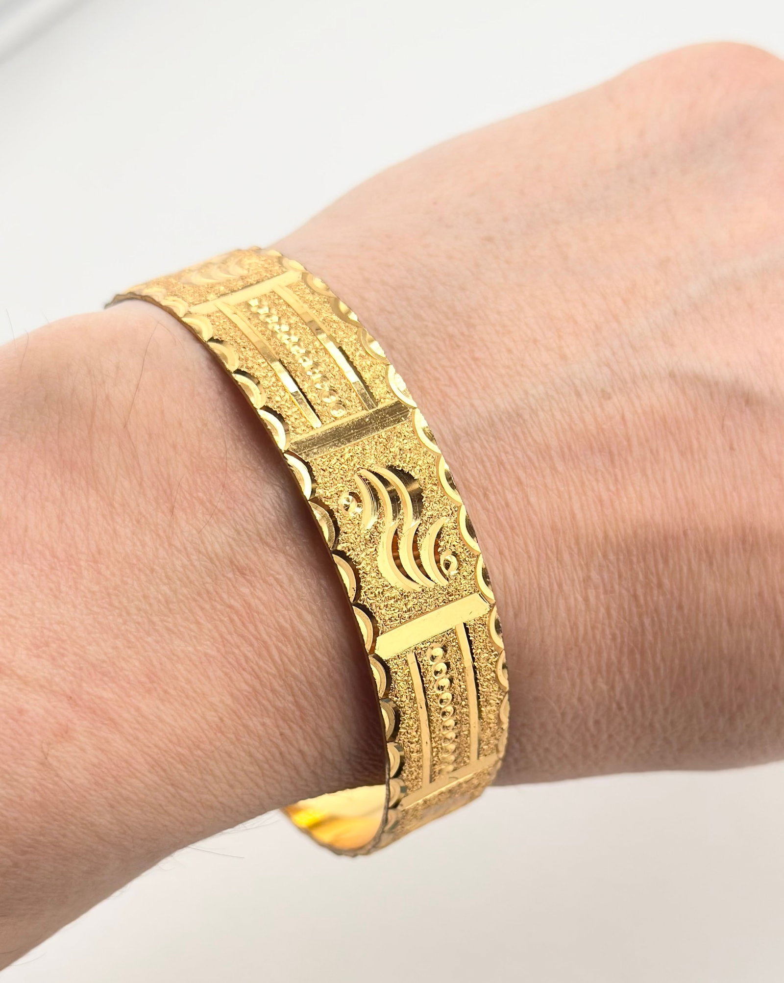 22KT Yellow Gold Ethnic Idian style Bangle Featuring Intricate Textured Motifs (1 of 5)