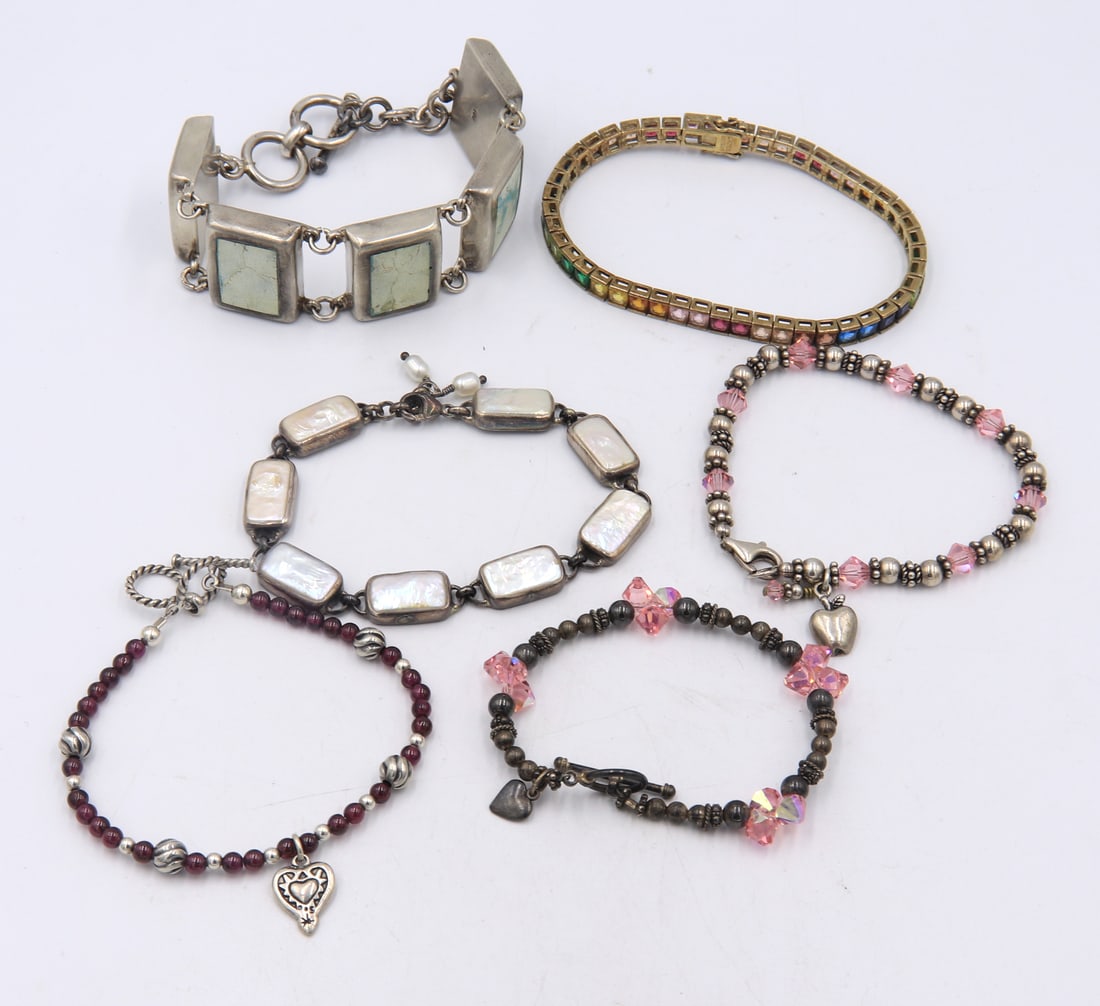 Vintage 925 Sterling Silver Lot of 6 Bracelets: Vintage 925 Sterling Silver Lot of 6 Bracelets. Total weight of Lot 135.7 Grams.