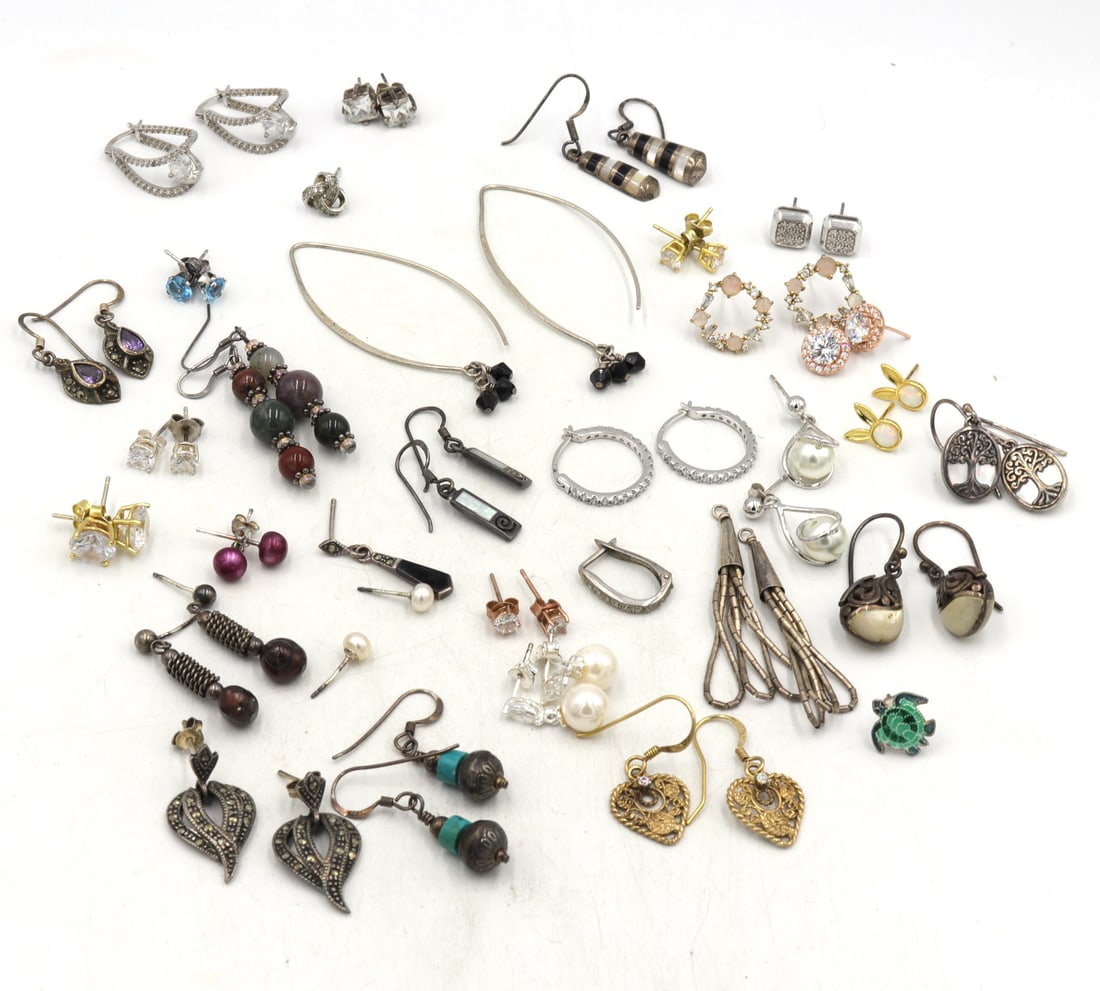 Group lot of Vintage 925 sterling silver earrings (1 of 10)