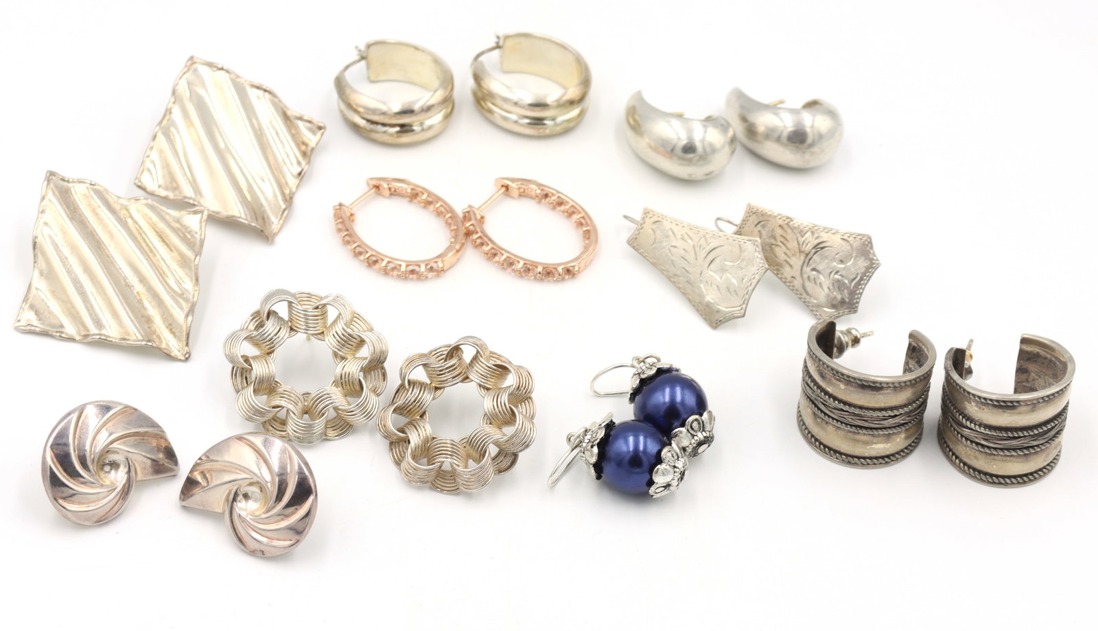 Group lot of Vintage 925 sterling silver earrings (1 of 6)
