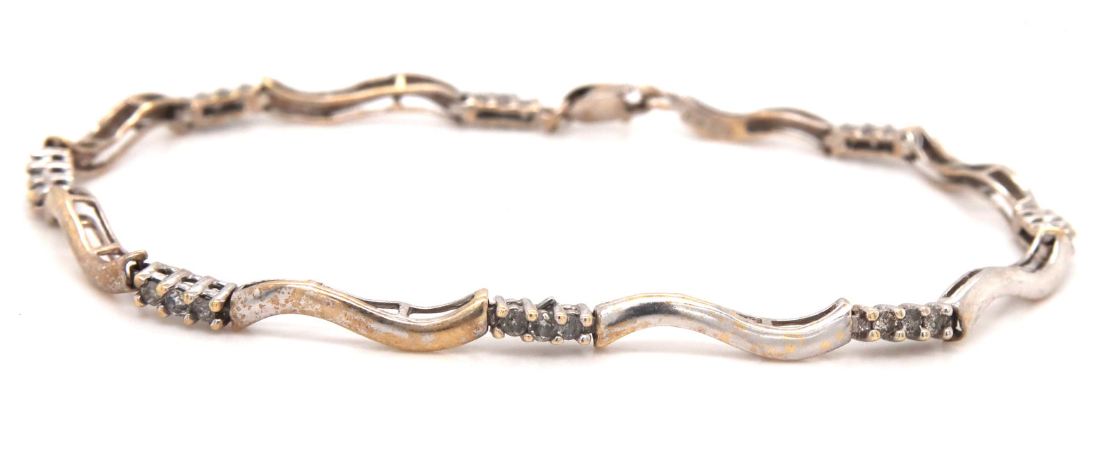 10kt White gold diamond bracelet (1 of 4)