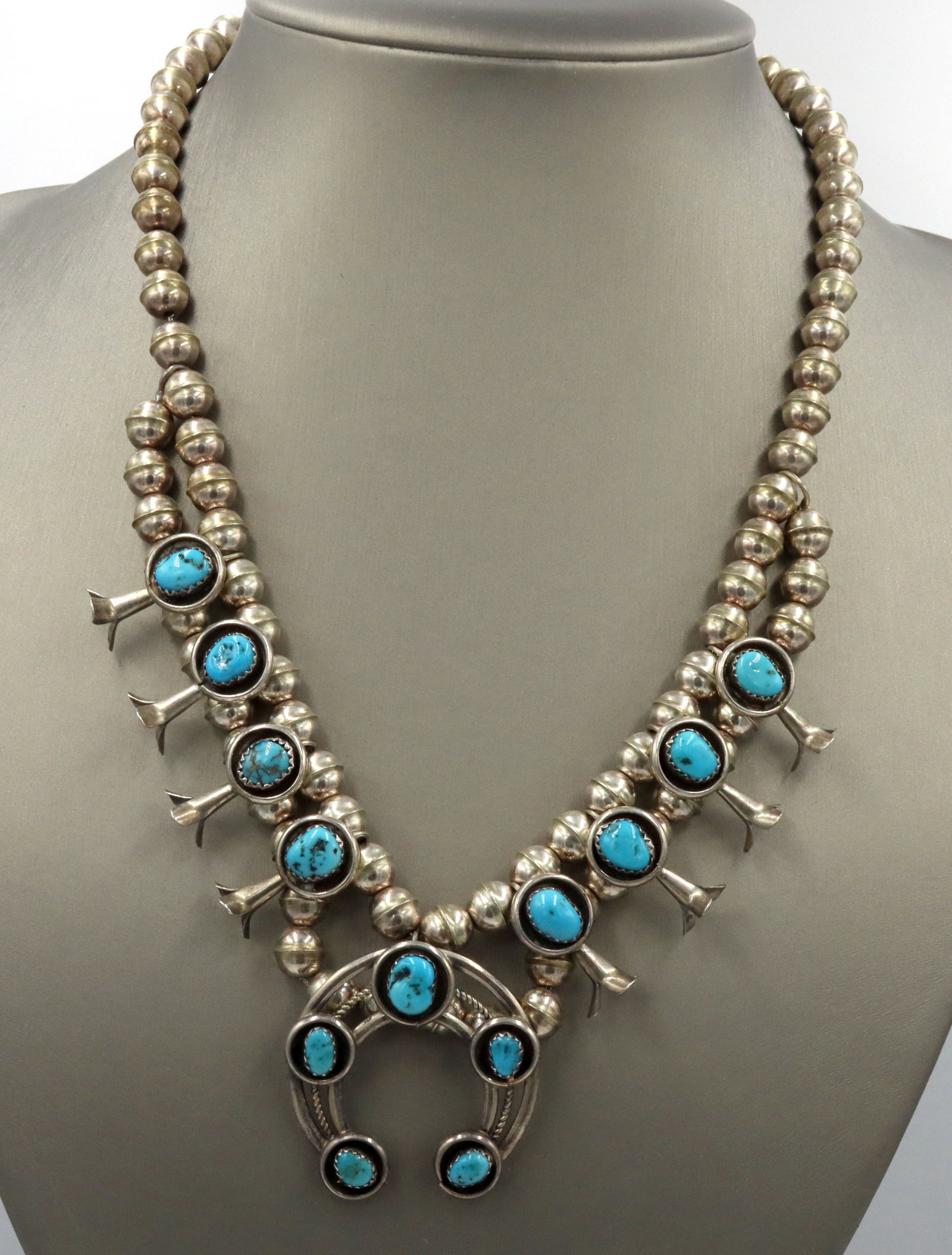 Navajo Kingman PG turquoise sterling silver necklace (1 of 8)