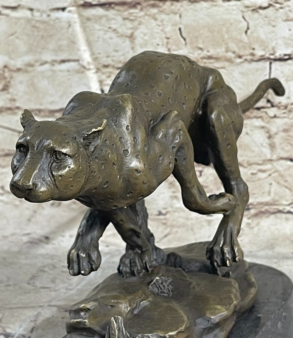Cheetah Bronze Statue - 9