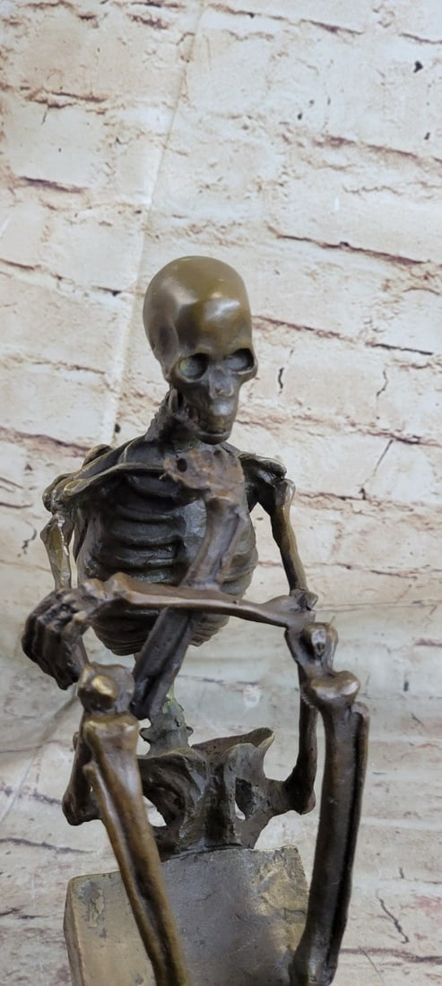 Thinker Bronze Sculptre - 7