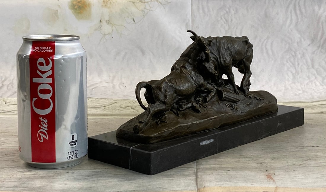 Combat De Taureaux Bronze Statue - 2
