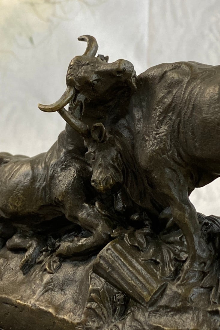Combat De Taureaux Bronze Statue - 7
