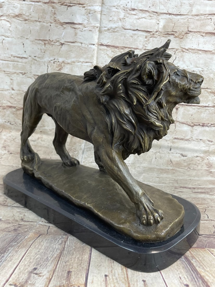 Male African Lion Bronze Sculpture - 3