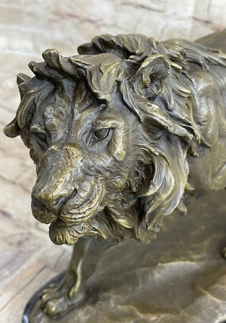 Male African Lion Bronze Sculpture - 7