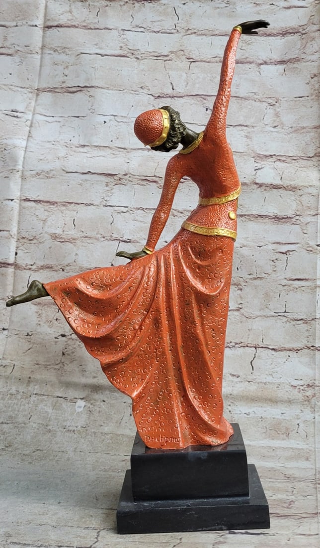 Dancer with Striking Pose Bronze Statue - 6