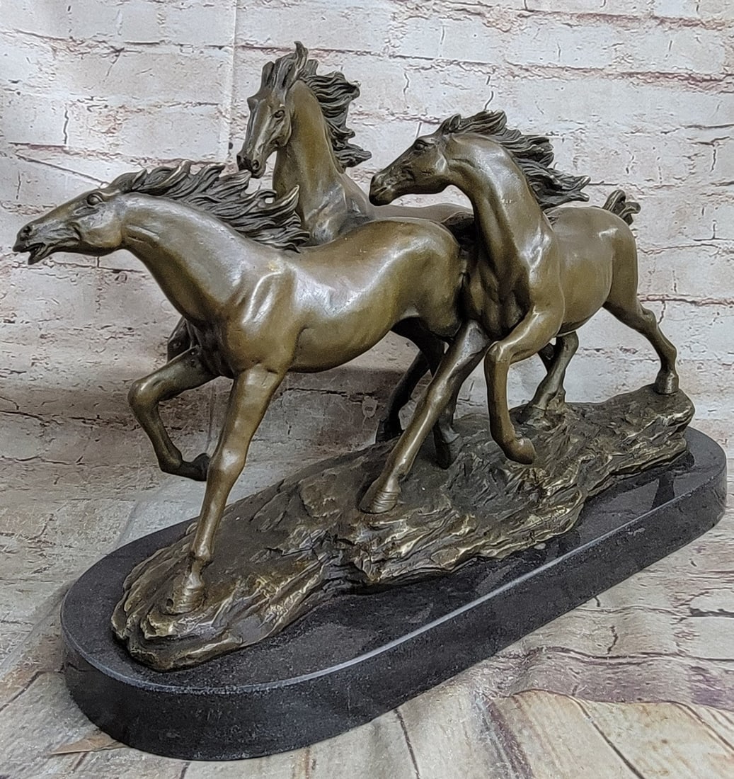 Wild Horse Galloping Mustang Ranch Bronze Figurine: Horses are known and loved for their agility, graceful movement, strong bodies and sleek coat. They ignite a feeling of freedom and uncharted paths. This Sculpture is perfect for any horse lover,