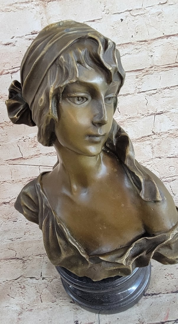 Maiden Bust Bronze Statue - 9