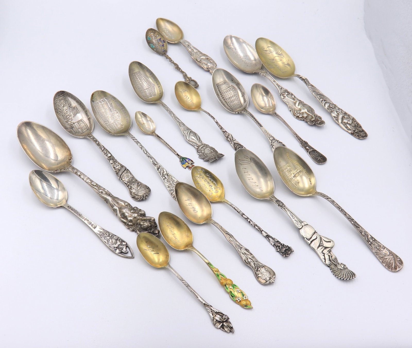 Big Group Lot of Sterling Silver Signed Spoons: Big Group Lot of 19 Vintage 925 Sterling Silver Signed Spoons. Total weight of Lot 248.50 Grams.