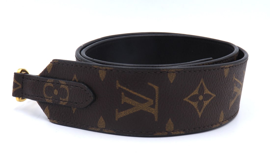 Louis Vuitton brown canvas shoulder strap: Louis Vuitton monogram canvas Bandouliere shoulder strap. Made in Spain.