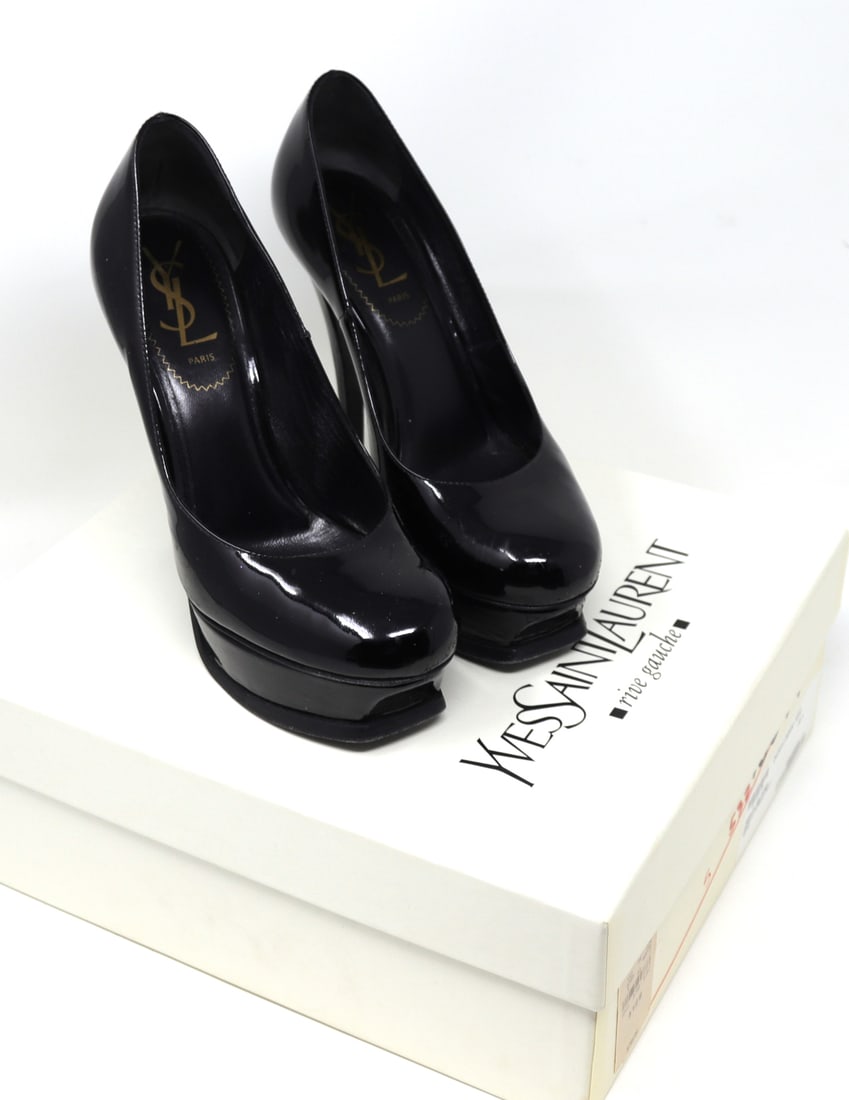 YSL Tribute 105 pump vitello vermice soft nero: YSL Tribute 105 pump vitello vermice soft nero. Comes with YSL box. Size 5-1/2B