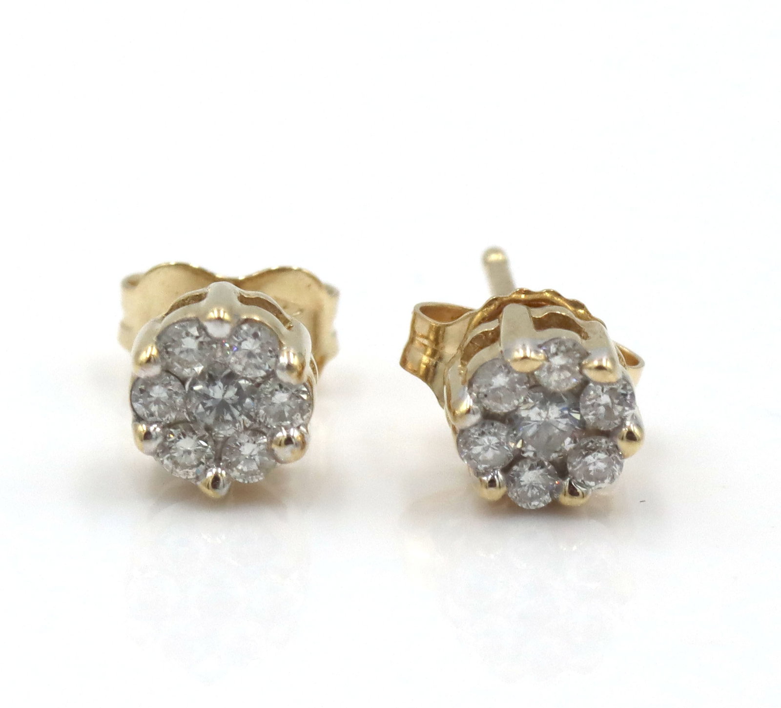14kt Yellow gold 0.25ctw diamond cluster flower stud earrings (1 of 3)