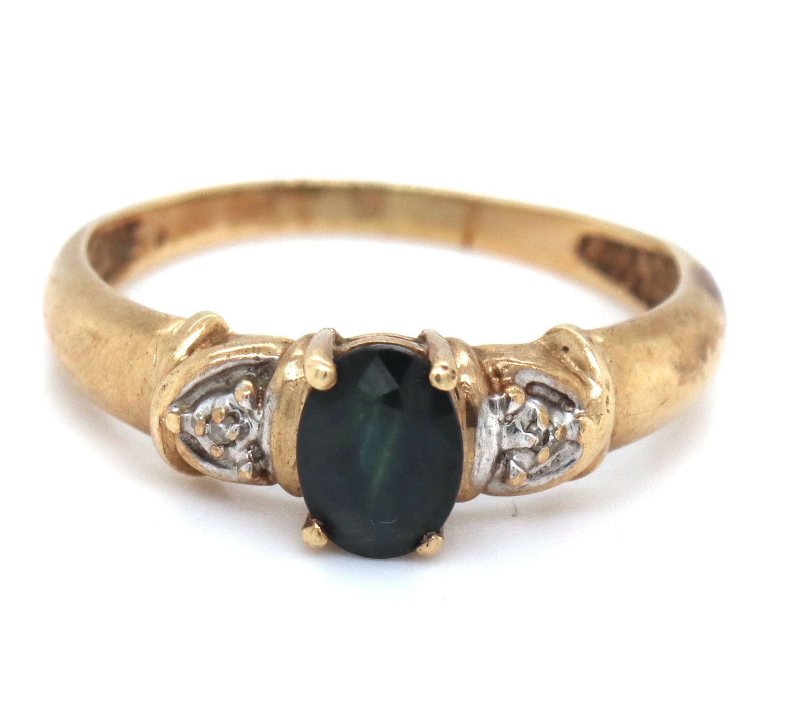 10kt Yellow gold blue sapphire ring (1 of 4)