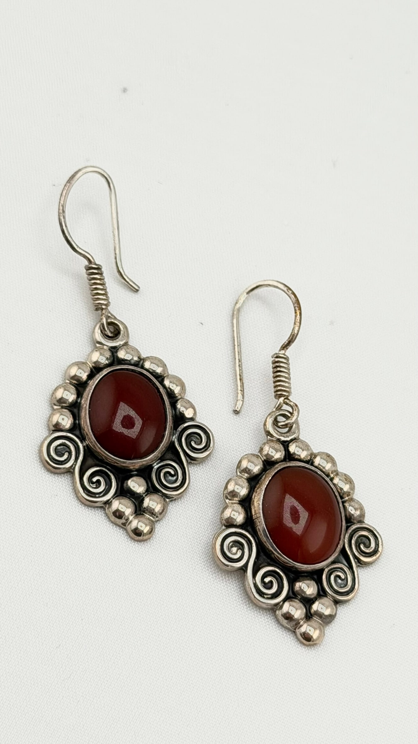 925 Sterling Silver Mark Wasserman Samara Red Carnelian Dangle Earrings: 925 sterling silver vintage Mexican Mark Wasserman Samara Red Carnelian Dangle earrings. 10.4 grams