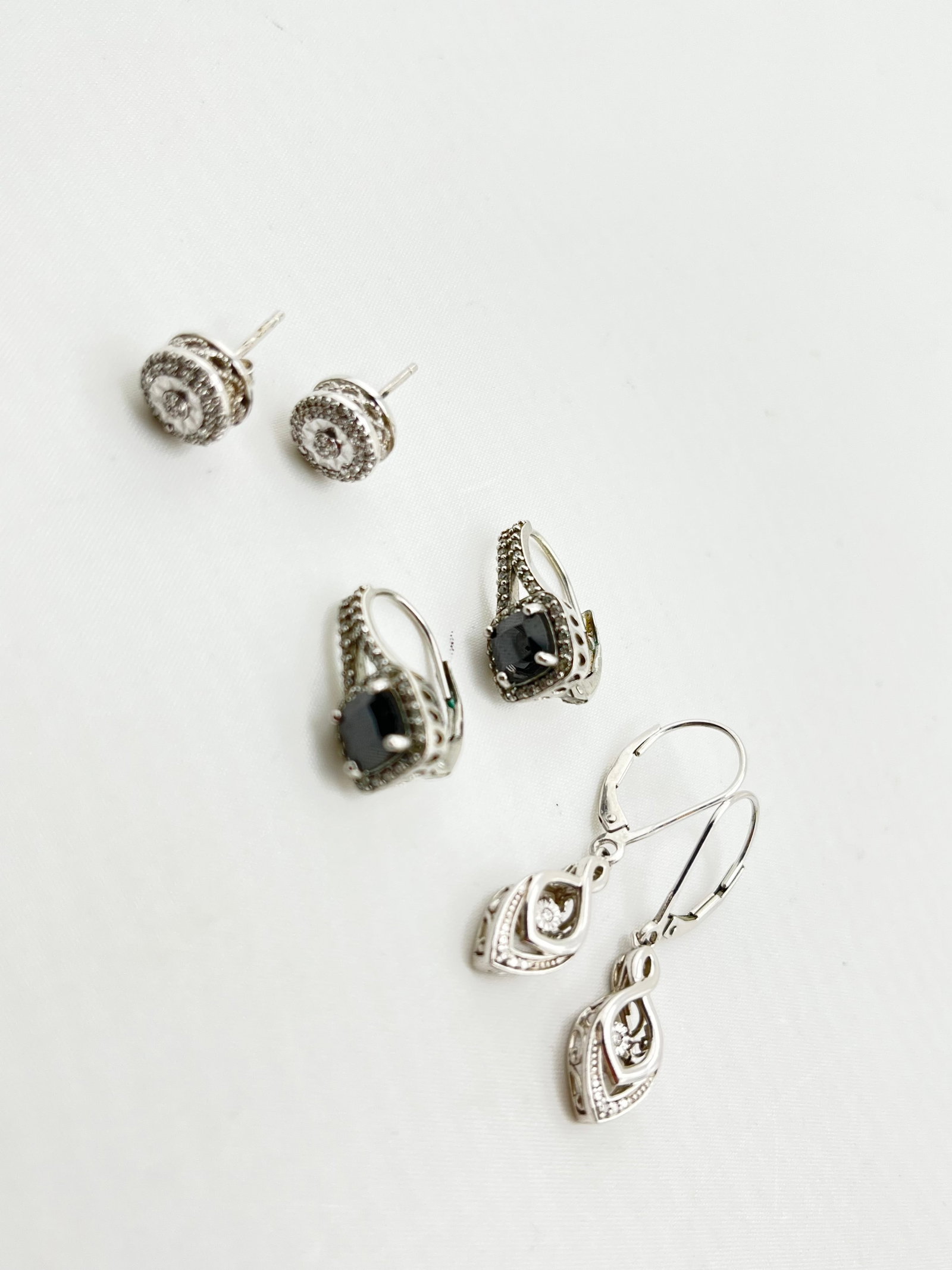 925 Sterling Silver Three pair Of Earrings Lot (1 of 6)