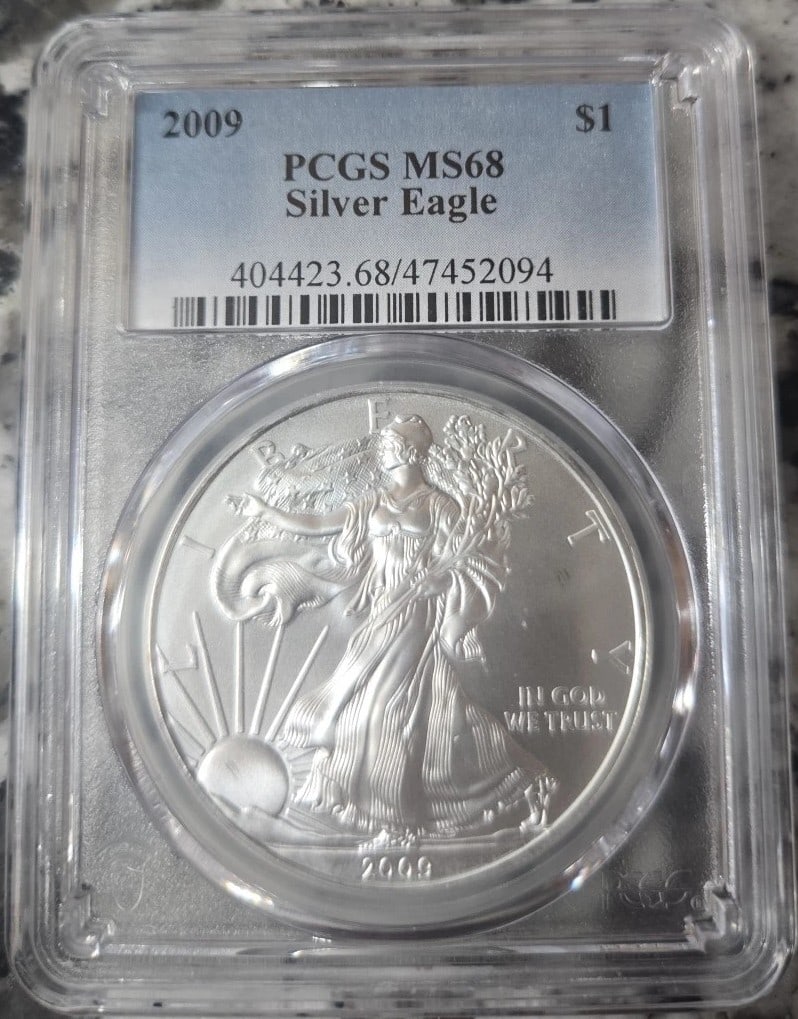 2009 American Silver Eagle PCGS MS68 1 oz .999 Fine Silver Coin (1 of 2)